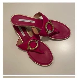 Diane von Furstenberg pink/gold sandals (size 10)